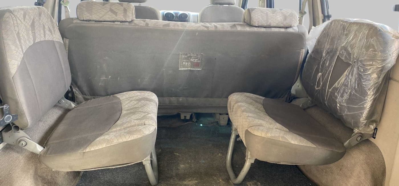 2010 Mahindra Scorpio SLE BS III, Diesel, Manual, 65,062 km, Third Seat Row ( optional )