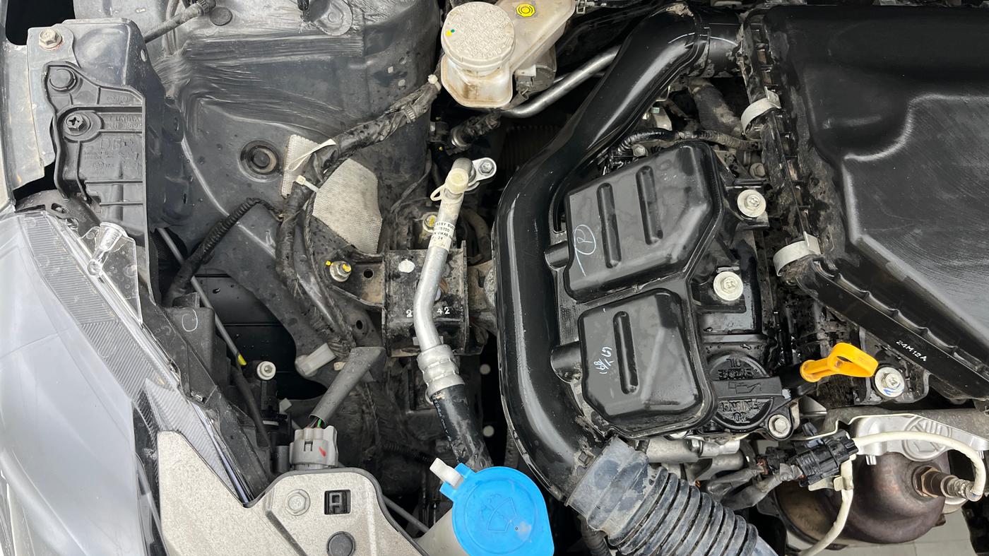 2024 Maruti Swift VXi (O), Petrol, Manual, 15,662 km, Engine View - Right