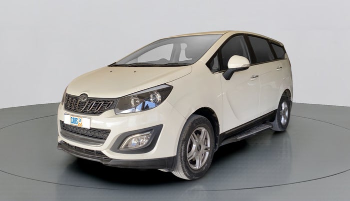 2019 Mahindra MARAZZO M6 8 STR, Diesel, Manual, 61,781 km, Left Front Diagonal