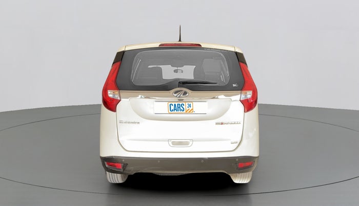 2019 Mahindra MARAZZO M6 8 STR, Diesel, Manual, 61,781 km, Back/Rear