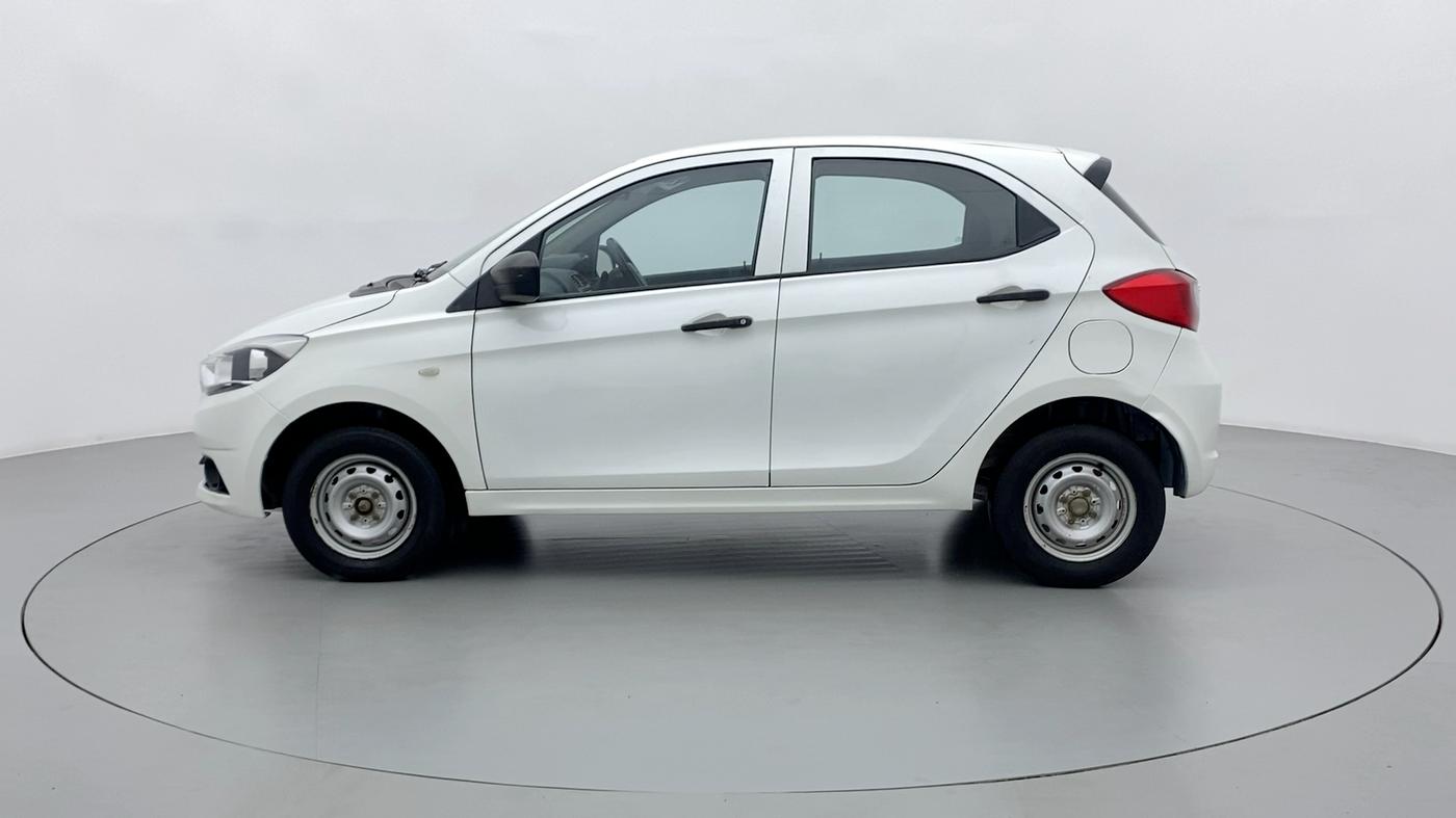 2017 Tata Tiago XE 1.05 REVOTORQ, Diesel, Manual, 75,730 km, Left Side