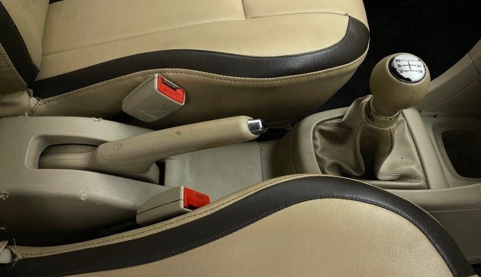 2013 Maruti Swift Dzire VXI, Petrol, Manual, 89,388 km, Gear Lever