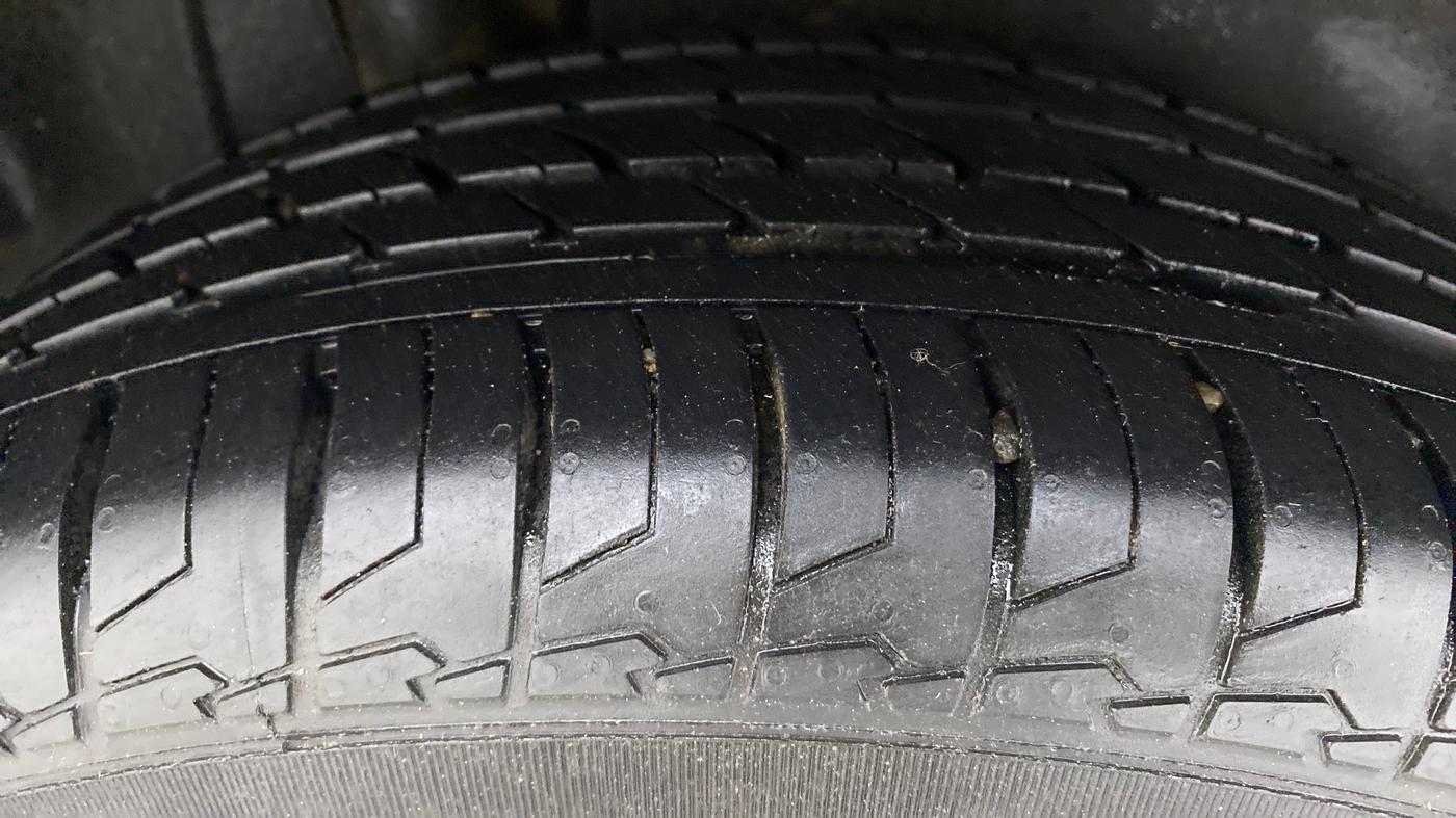 2021 Maruti S Cross SIGMA 1.5, Petrol, Manual, 11,402 km, Right Rear Tyre Tread