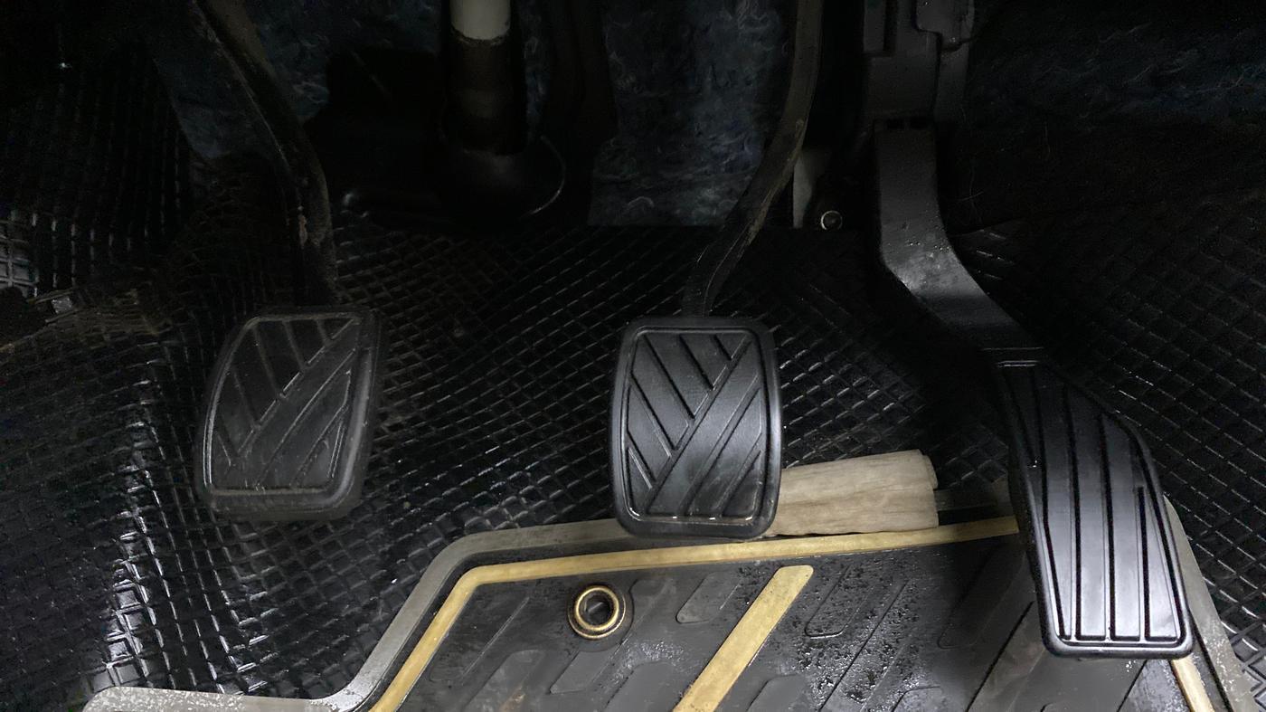 2021 Maruti S Cross SIGMA 1.5, Petrol, Manual, 11,402 km, Pedals