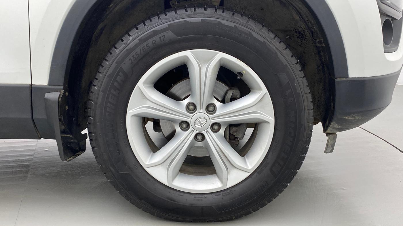 2019 Tata Harrier XZ 2.0L Kryotec, Diesel, Manual, 48,652 km, Right Front Wheel