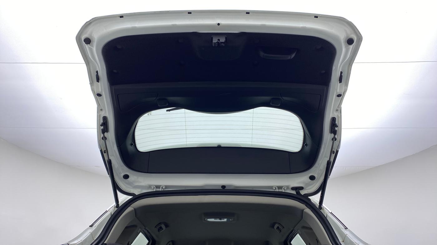 2019 Tata Harrier XZ 2.0L Kryotec, Diesel, Manual, 48,652 km, Boot Door Open
