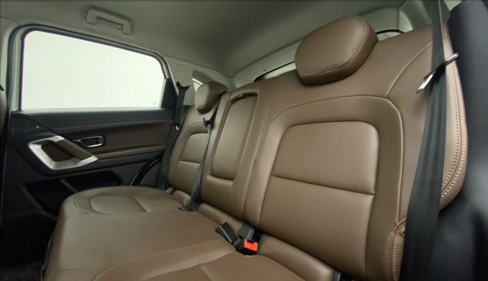 2019 Tata Harrier XZ 2.0L Kryotec, Diesel, Manual, 48,652 km, Right Side Rear Door Cabin