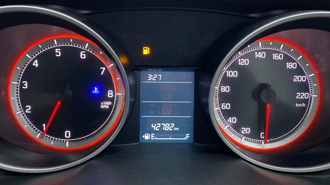 2020 Maruti Swift VXI D, Petrol, Manual, 42,783 km, Odometer Image