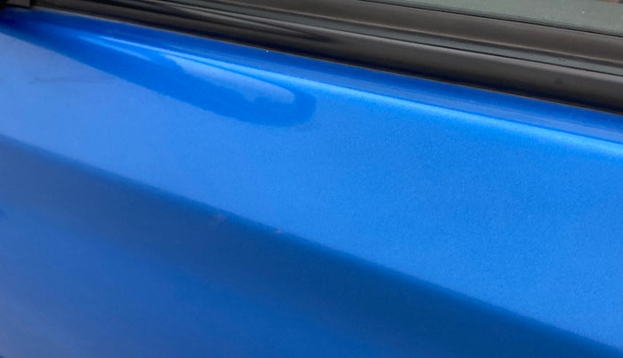 2018 Maruti Alto 800 LXI, Petrol, Manual, 36,974 km, Front passenger door - Slight discoloration