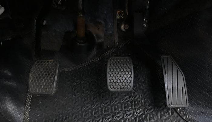 2018 Maruti Alto 800 LXI, Petrol, Manual, 36,974 km, Pedals