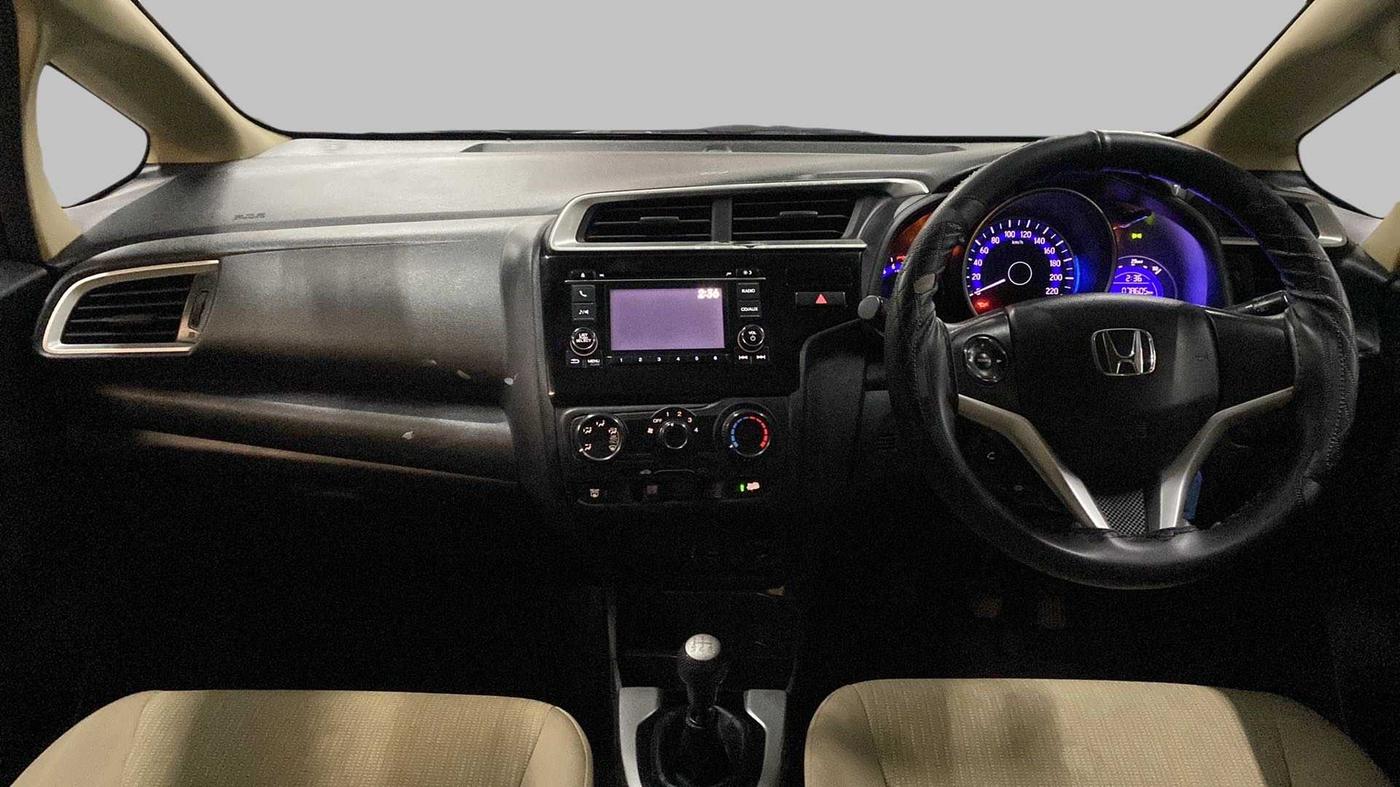 2017 Honda Jazz 1.2 SV MT, Petrol, Manual, 78,605 km, Dashboard