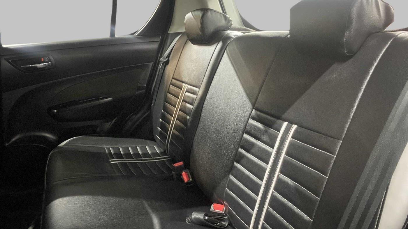 2017 Maruti Swift VXI OPT, Petrol, Manual, 35,024 km, Right Side Rear Door Cabin