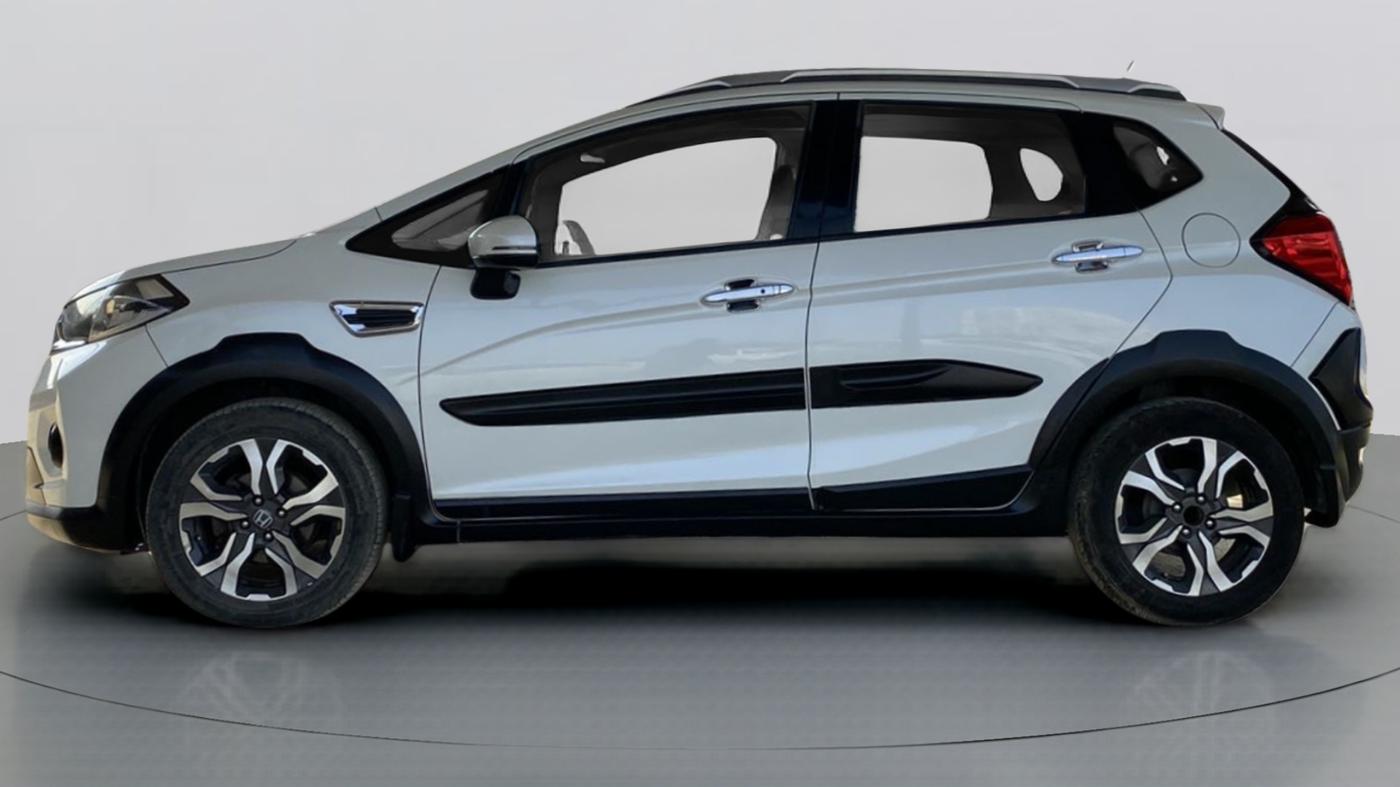 2017 Honda WR-V 1.5 i-DTEC VX MT, Diesel, Manual, 92,987 km, Left Side