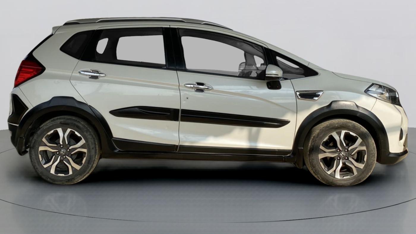 2017 Honda WR-V 1.5 i-DTEC VX MT, Diesel, Manual, 92,987 km, Right Side View