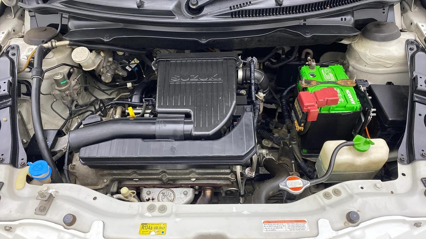 2013 Maruti Swift VXI D, Petrol, Manual, 82,061 km, Open Bonet