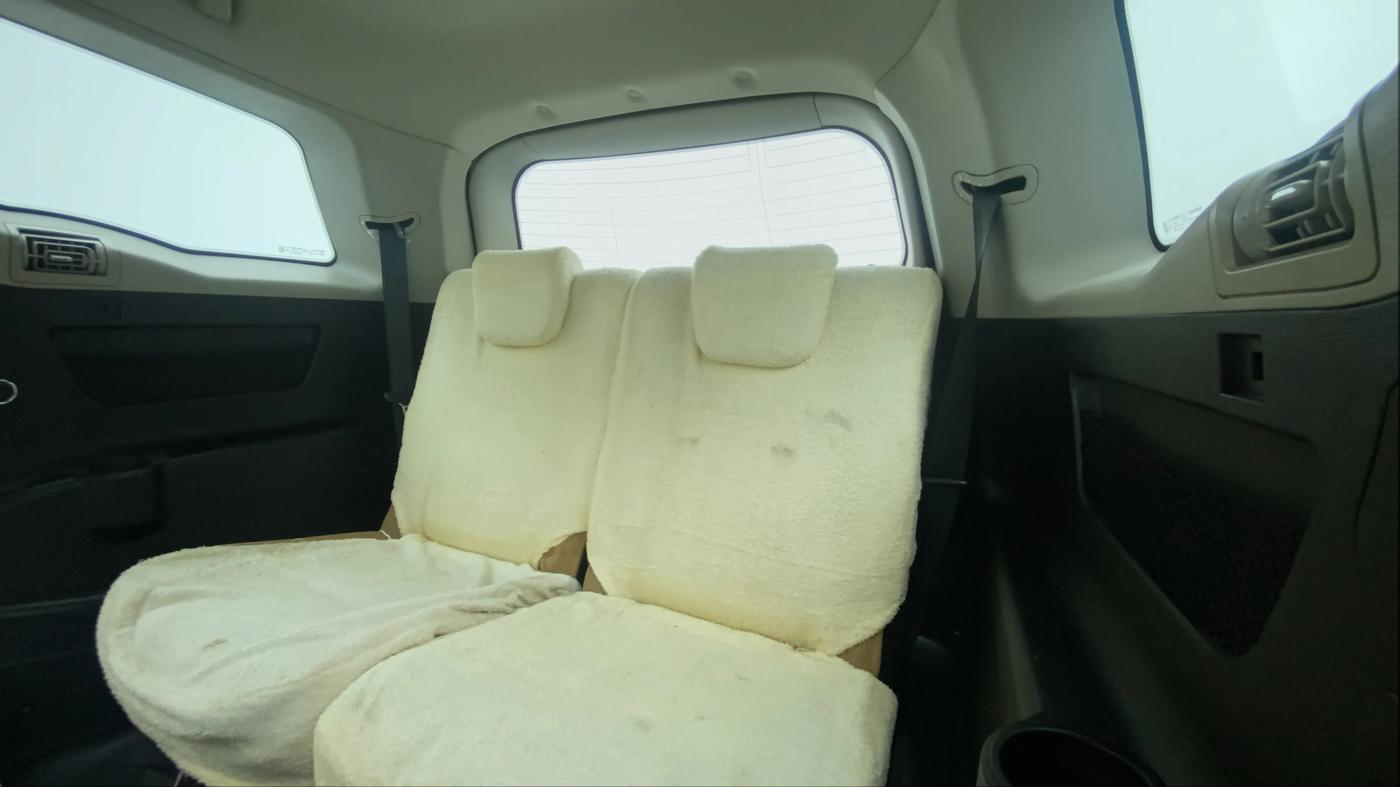 2018 Mahindra XUV500 W9 AT, Diesel, Automatic, 92,773 km, Third Seat Row ( optional )