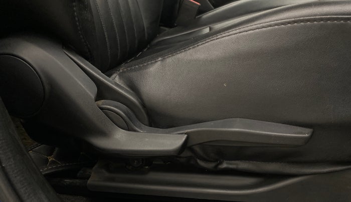 2018 Maruti Swift ZXI PLUS, Petrol, Manual, 67,613 km, Driver Side Adjustment Panel