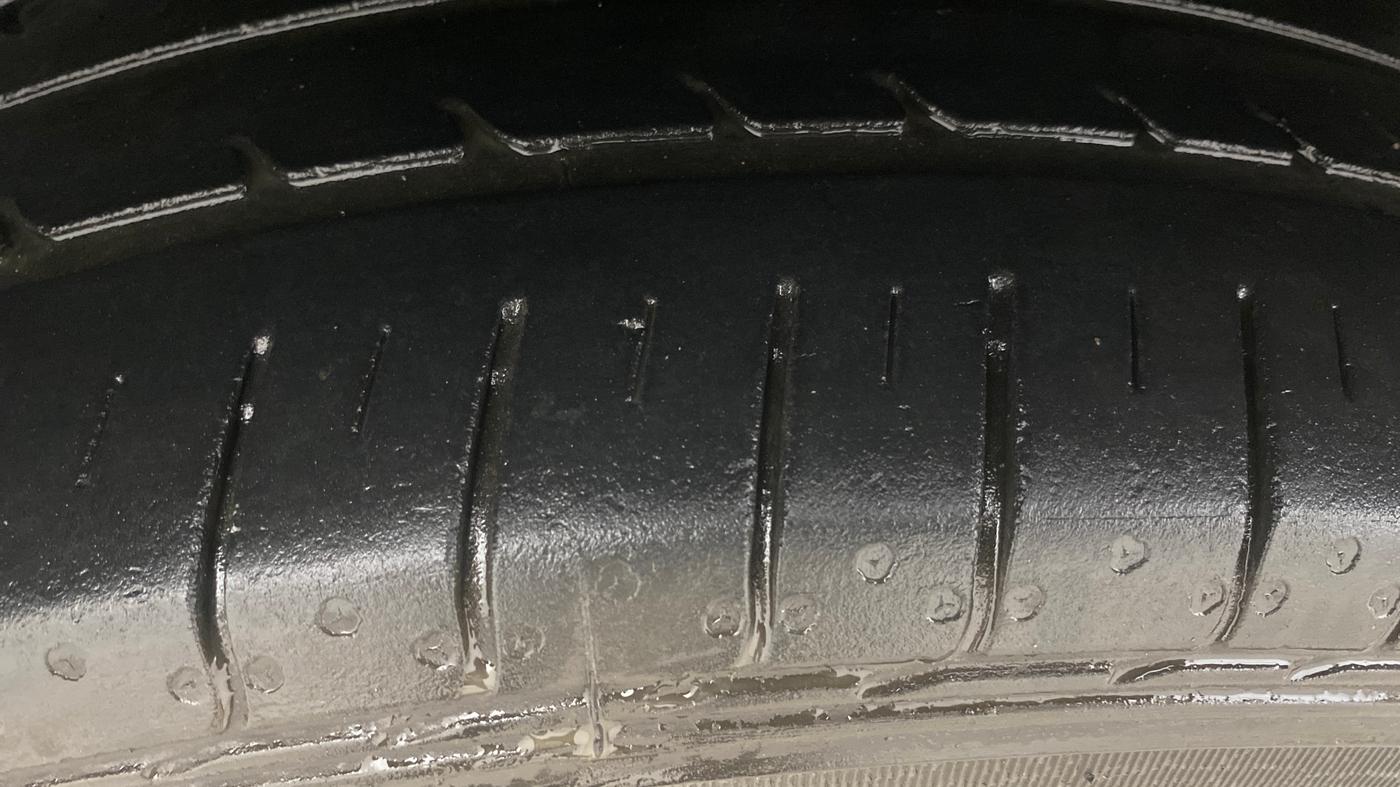 2018 Maruti Swift ZXI PLUS, Petrol, Manual, 67,613 km, Right Rear Tyre Tread