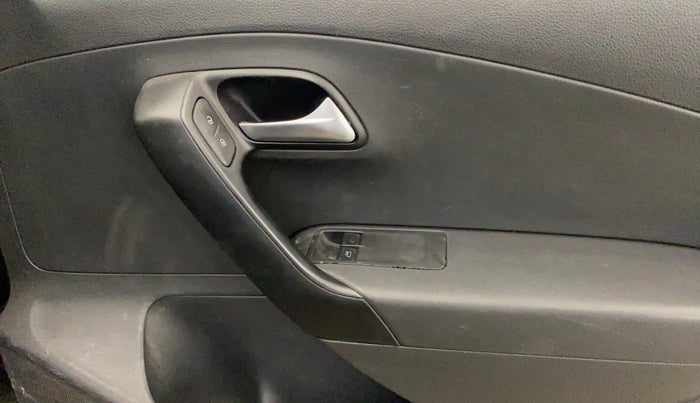 2018 Volkswagen Polo TRENDLINE 1.2L PETROL, Petrol, Manual, 70,719 km, Driver Side Door Panels Control