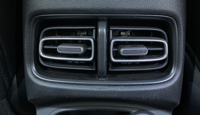 2021 Hyundai ALCAZAR 1.5 SIGNATURE (O) AT 6STR, Diesel, Automatic, 24,395 km, Rear AC Vents