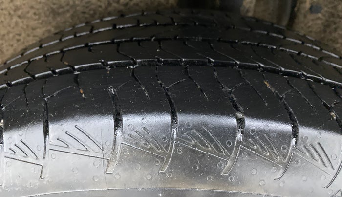 2021 Hyundai ALCAZAR 1.5 SIGNATURE (O) AT 6STR, Diesel, Automatic, 24,395 km, Left Rear Tyre Tread