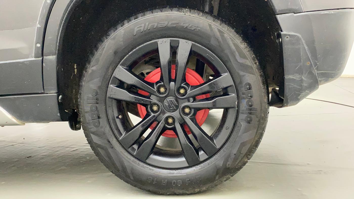 2018 Maruti Vitara Brezza ZDI, Diesel, Manual, 90,675 km, Left Rear Wheel