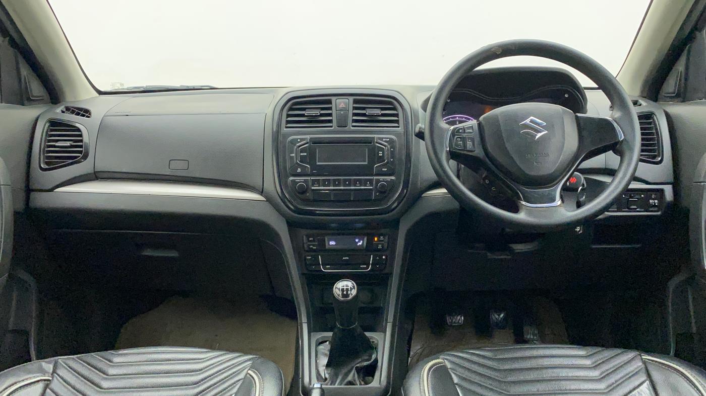 2018 Maruti Vitara Brezza ZDI, Diesel, Manual, 90,675 km, Dashboard