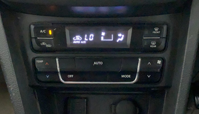 2018 Maruti Vitara Brezza ZDI, Diesel, Manual, 90,675 km, Automatic Climate Control