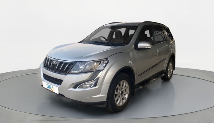 2015 Mahindra XUV500 W10, Diesel, Manual, 60,058 km, Left Front Diagonal
