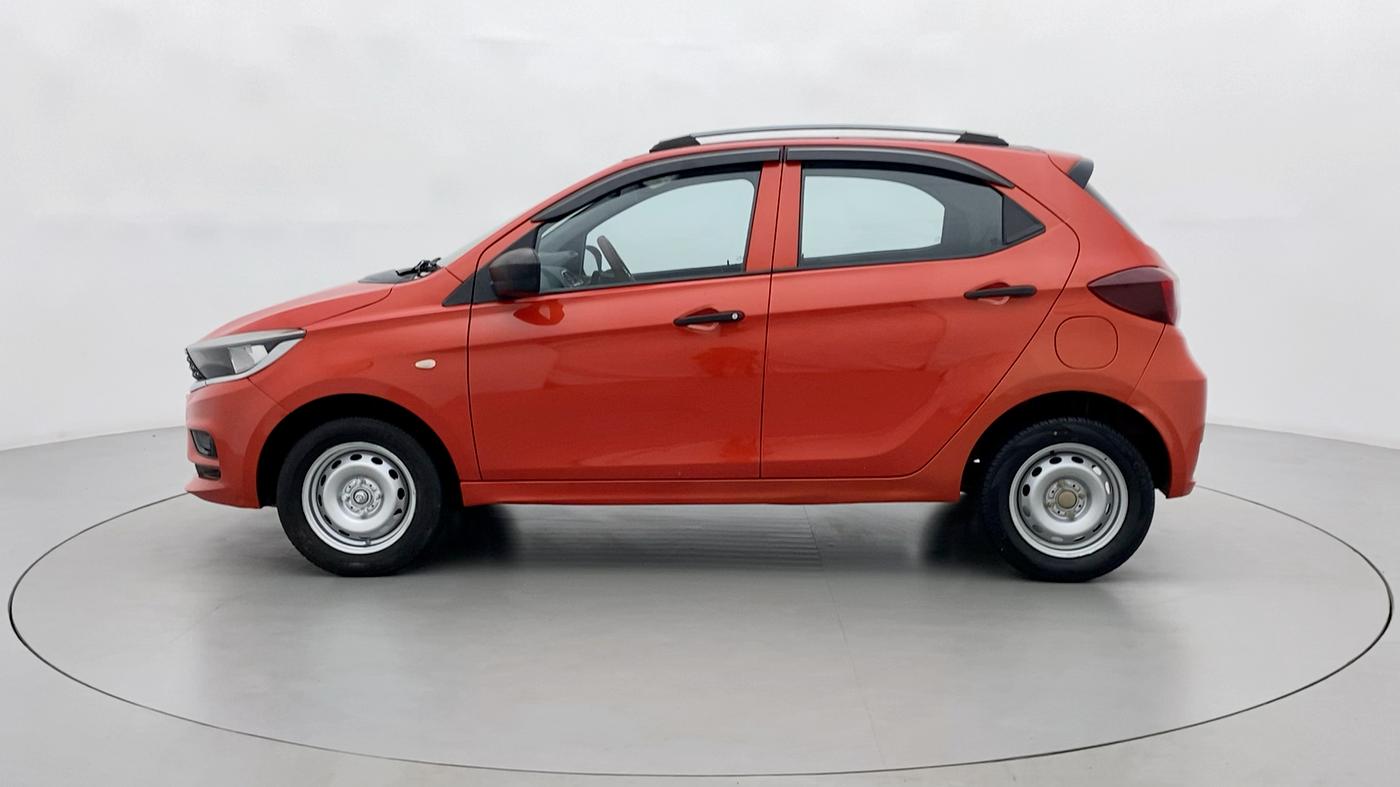 2020 Tata Tiago XE 1.2 REVOTRON, Petrol, Manual, 24,737 km, Left Side