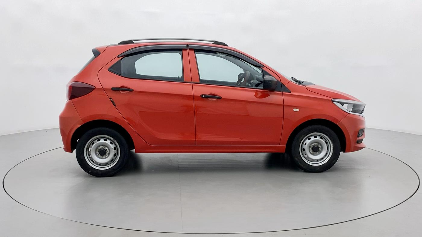 2020 Tata Tiago XE 1.2 REVOTRON, Petrol, Manual, 24,737 km, Right Side View