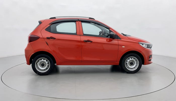 2020 Tata Tiago XE 1.2 REVOTRON, Petrol, Manual, 24,737 km, Right Side View