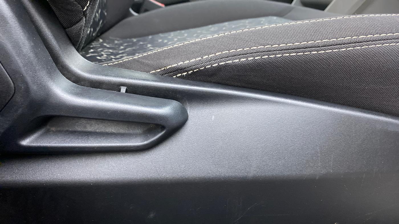 2020 Tata Tiago XE 1.2 REVOTRON, Petrol, Manual, 24,737 km, Driver Side Adjustment Panel