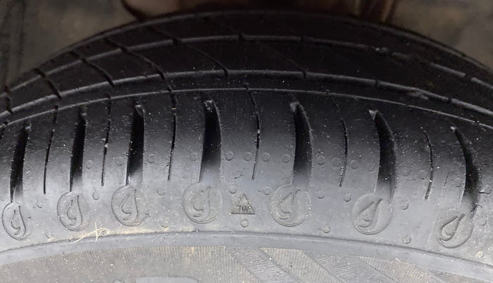 2020 Tata Tiago XE 1.2 REVOTRON, Petrol, Manual, 24,737 km, Right Front Tyre Tread