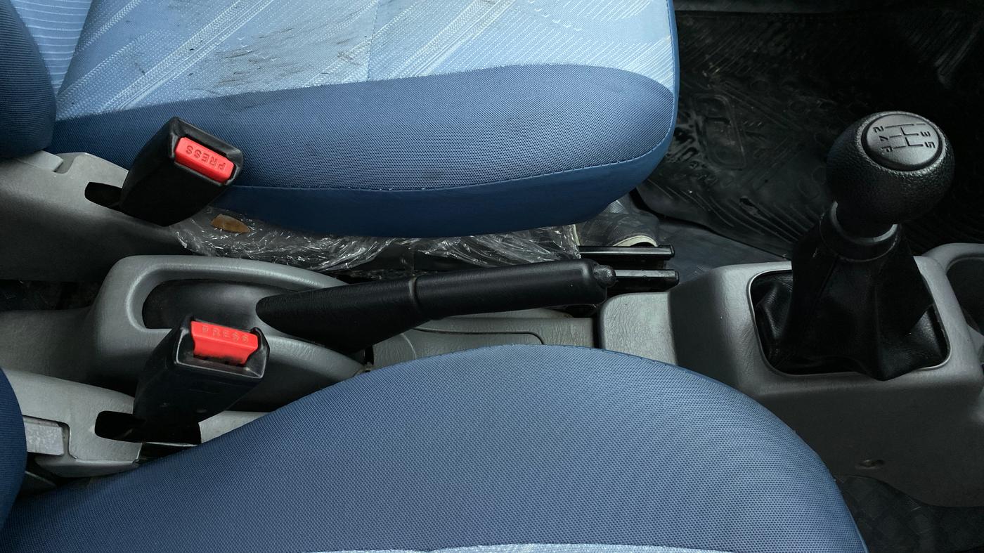 2011 Maruti Alto K10 VXI P, Petrol, Manual, 51,101 km, Gear Lever