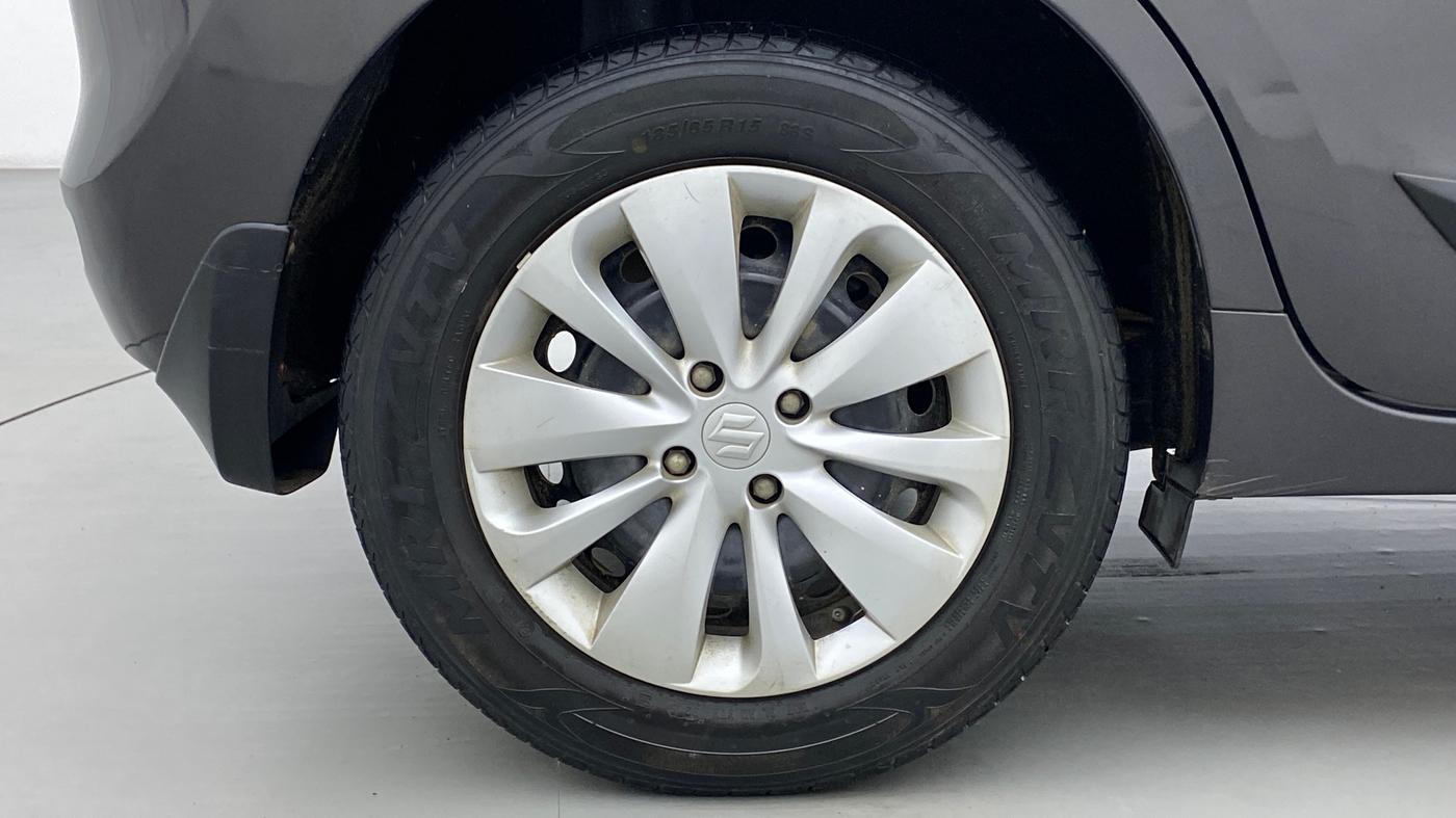 2016 Maruti Baleno DELTA PETROL 1.2, Petrol, Manual, 76,835 km, Right Rear Wheel