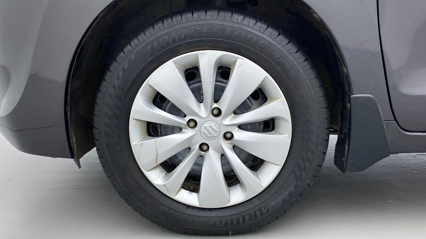 2016 Maruti Baleno DELTA PETROL 1.2, Petrol, Manual, 76,835 km, Left Front Wheel