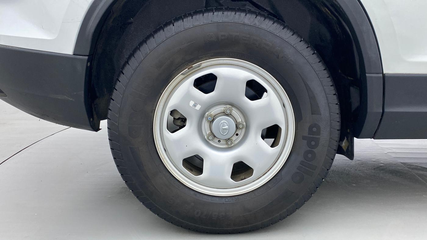 2021 Tata Safari XM 2.0 KRYOTEC, Diesel, Manual, 12,987 km, Right Rear Wheel