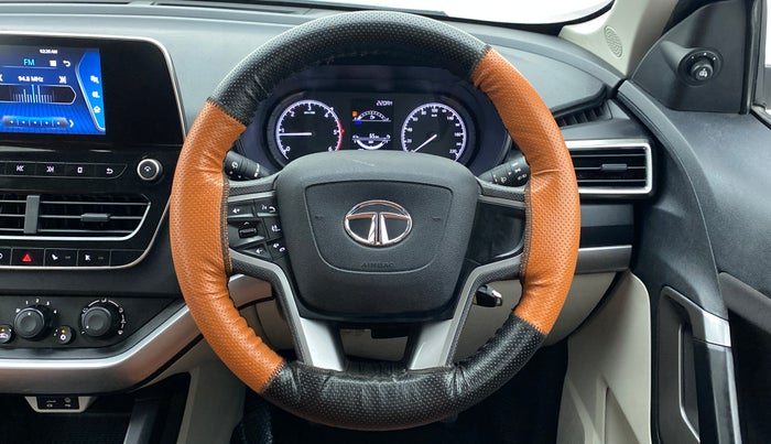 2021 Tata Safari XM 2.0 KRYOTEC, Diesel, Manual, 12,987 km, Steering Wheel Close Up