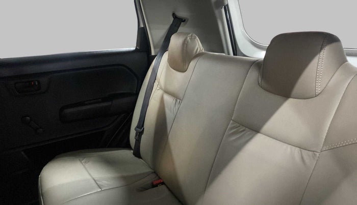 2020 Maruti New Wagon-R LXI CNG 1.0 L, CNG, Manual, 47,810 km, Right Side Rear Door Cabin