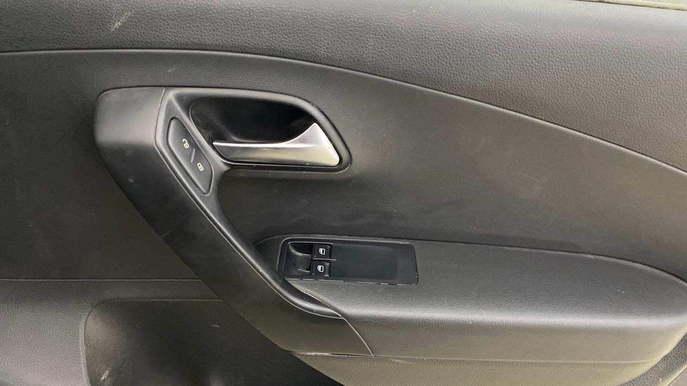 2015 Volkswagen Polo TRENDLINE 1.2L PETROL, Petrol, Manual, 22,605 km, Driver Side Door Panels Control