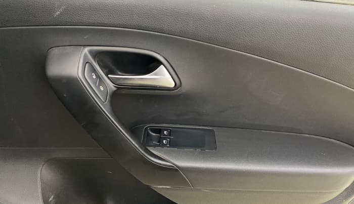 2015 Volkswagen Polo TRENDLINE 1.2L PETROL, Petrol, Manual, 22,598 km, Driver Side Door Panels Control