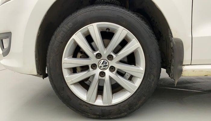 2013 Volkswagen Polo GT TSI 1.2 PETROL AT, Petrol, Automatic, 26,476 km, Left Front Wheel