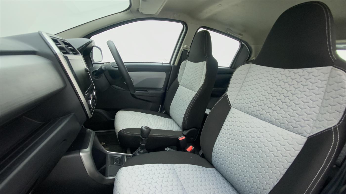 2021 Datsun Redi Go T (O), Petrol, Manual, 10,693 km, Right Side Front Door Cabin