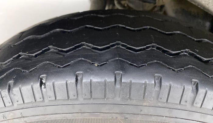 2021 Maruti Eeco 5 STR WITH AC PLUSHTR, Petrol, Manual, 16,049 km, Right Rear Tyre Tread