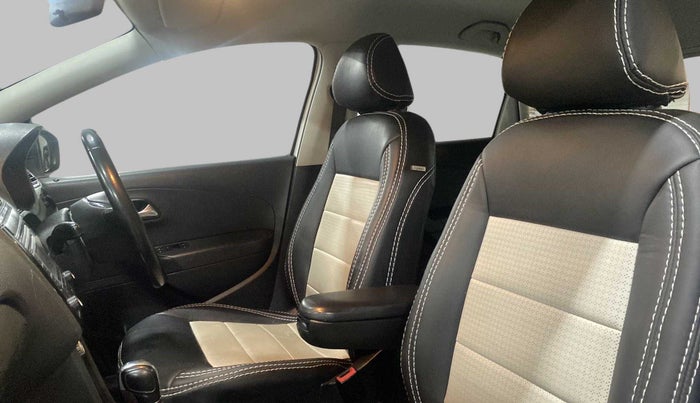 2015 Volkswagen Polo GT TSI 1.2 PETROL AT, Petrol, Automatic, 44,169 km, Right Side Front Door Cabin
