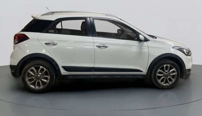 2015 Hyundai i20 Active 1.4 SX, Diesel, Manual, 86,950 km, Right Side View