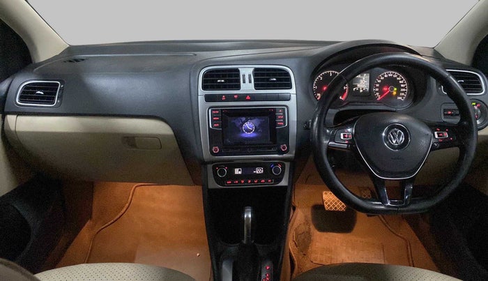 2017 Volkswagen Ameo HIGHLINE PLUS DSG 1.5, Diesel, Automatic, 95,987 km, Dashboard