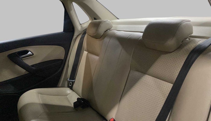 2017 Volkswagen Ameo HIGHLINE PLUS DSG 1.5, Diesel, Automatic, 95,987 km, Right Side Rear Door Cabin