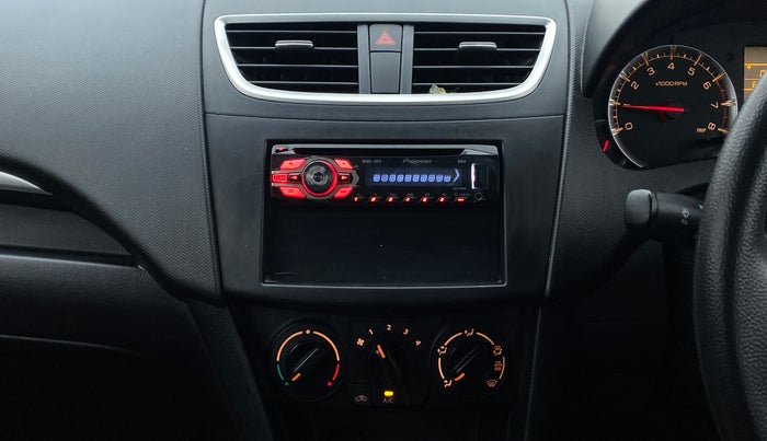2013 Maruti Swift VXI, Petrol, Manual, 66,929 km, Air Conditioner